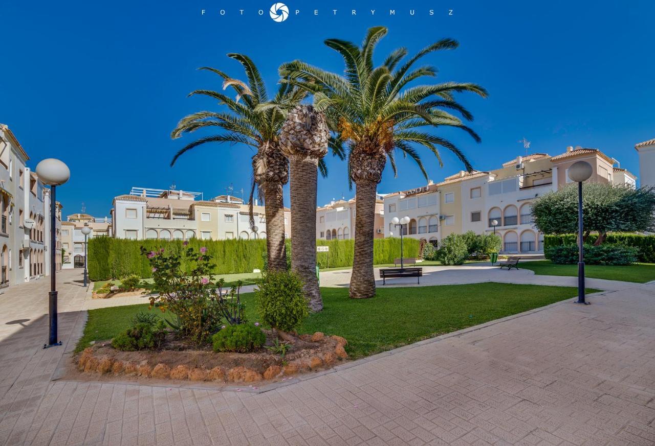 108 Apartament Fabulus Torrevieja Ngoại thất bức ảnh